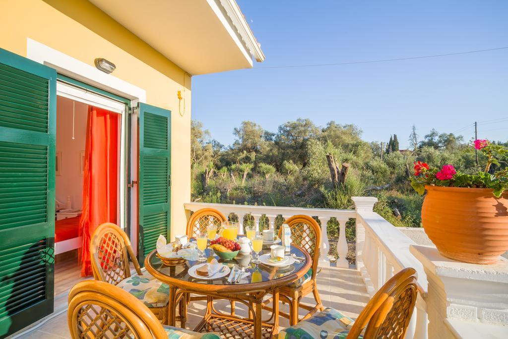 Karia Holiday Home Лефкими Екстериор снимка